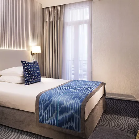 Victor Hugo Kleber 4*