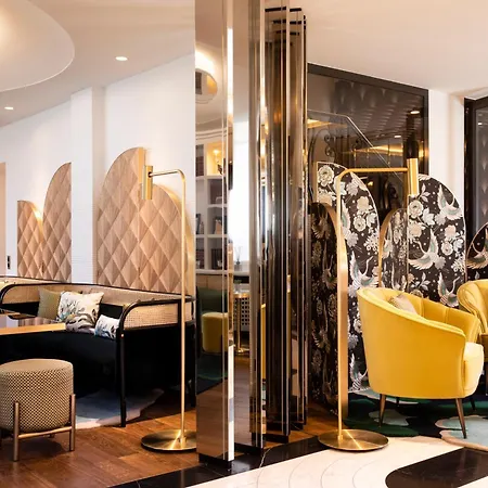 Victor Hugo Kléber 4* Parigi