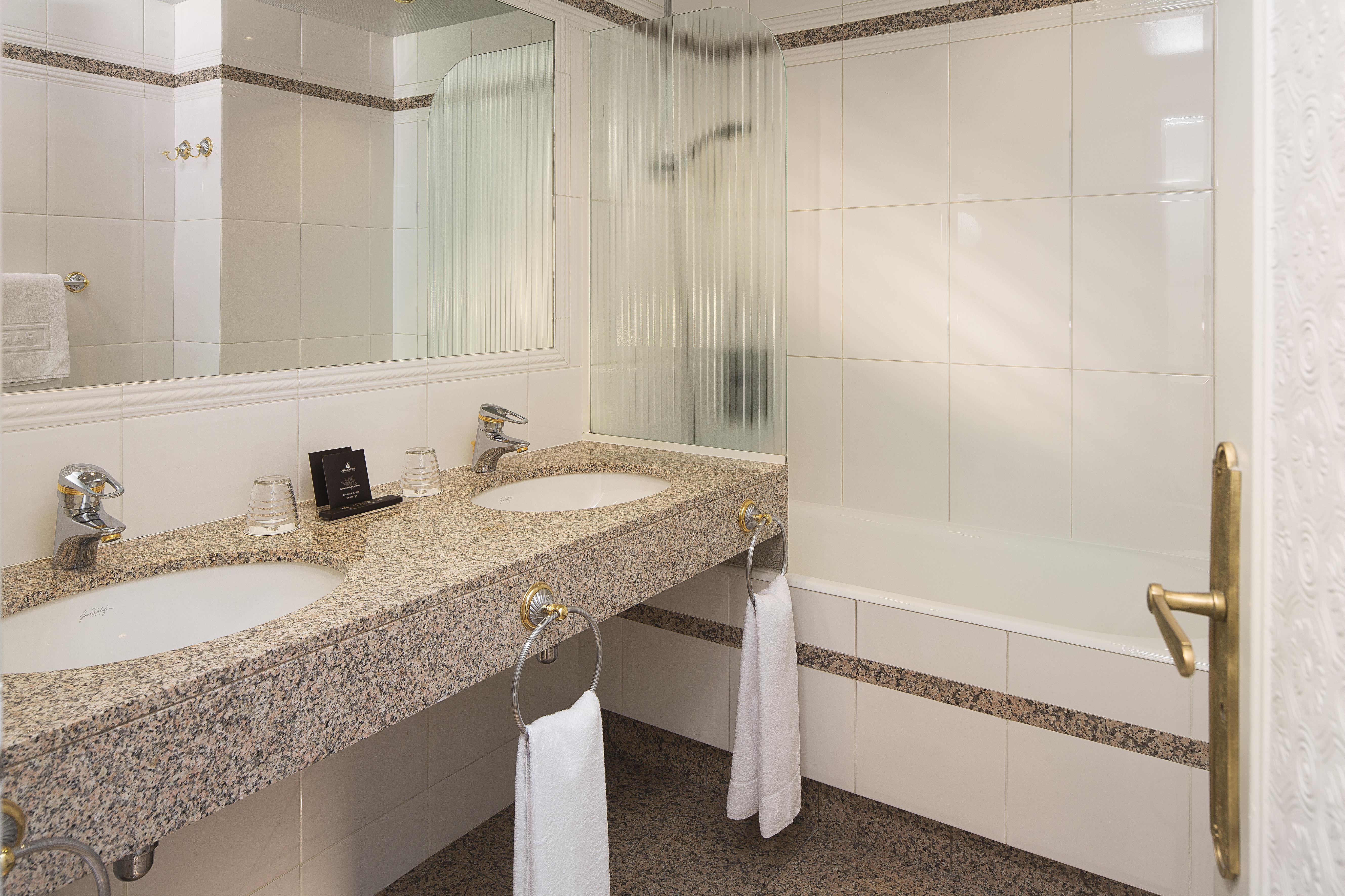 Victor Hugo Kléber Hotel Parigi