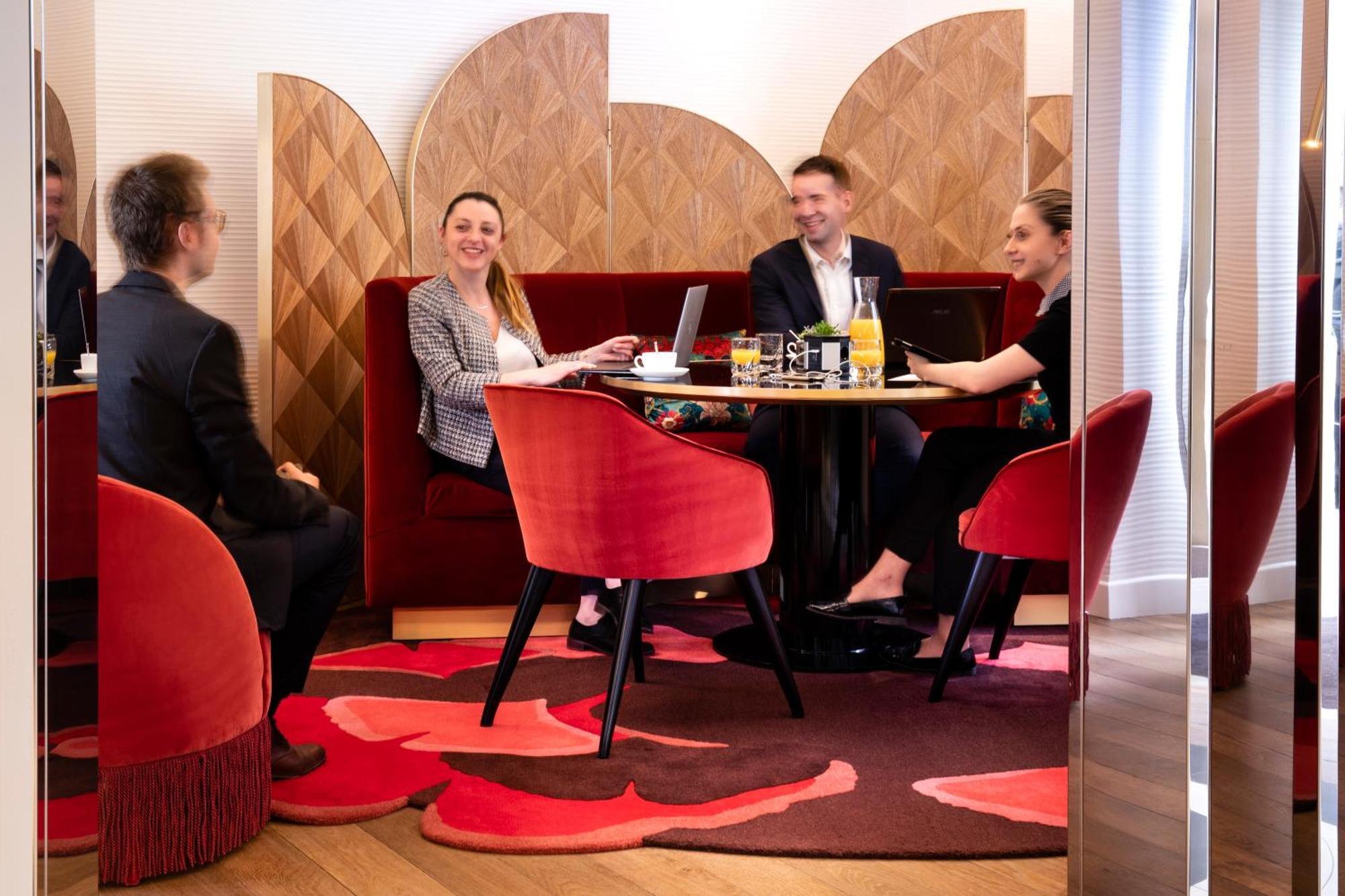 Victor Hugo Kléber Hotel