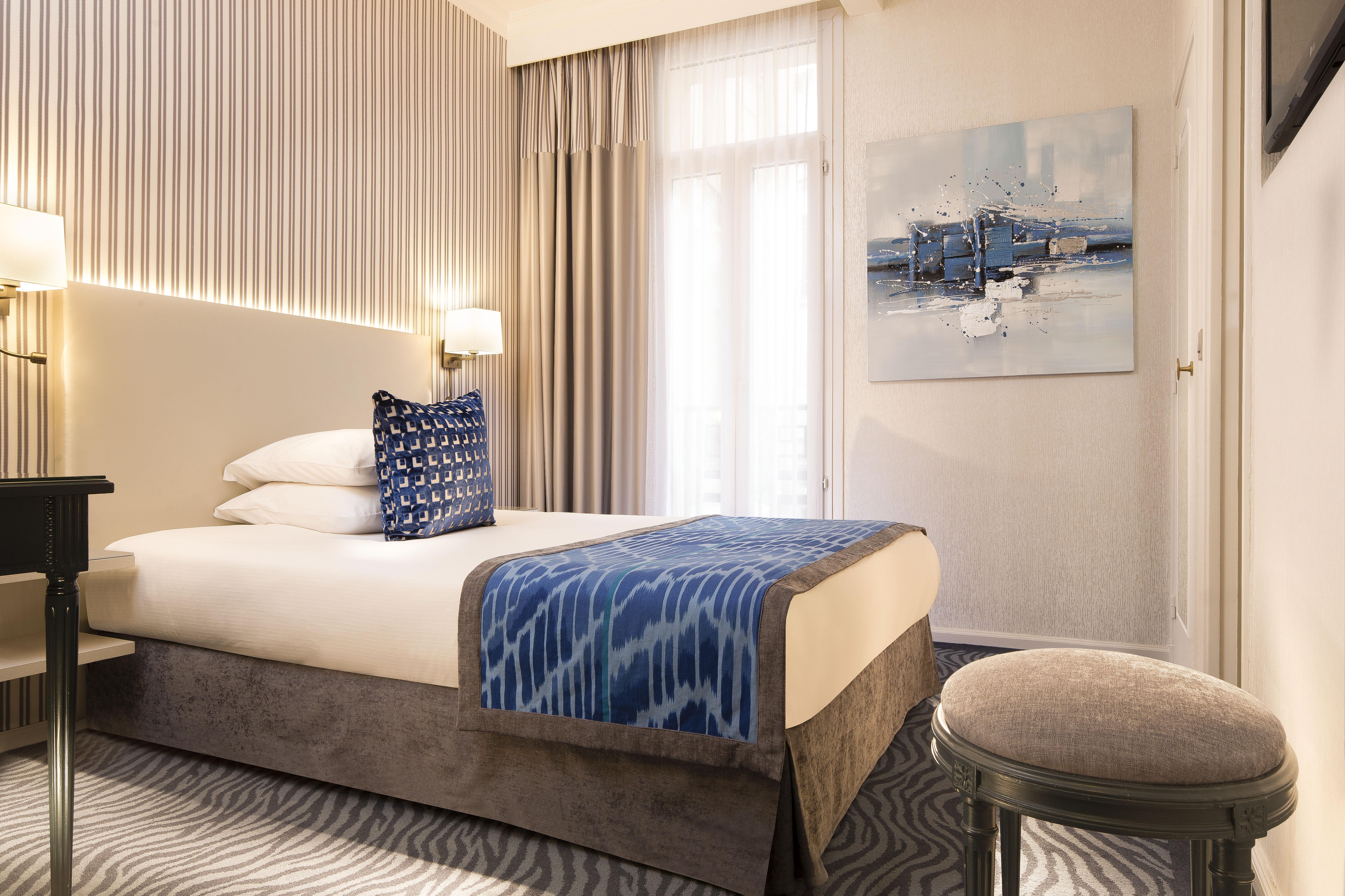 Victor Hugo Kléber 4* Parigi